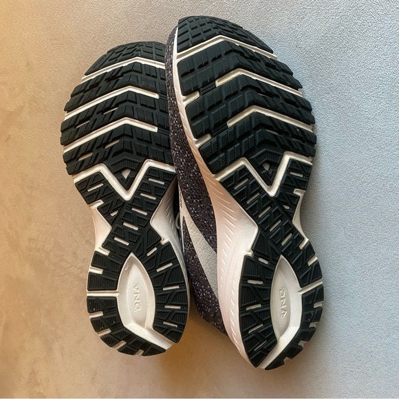 Brooks Launch 7 Women’s Running Shoes Size 8 - Picture 5 of 9